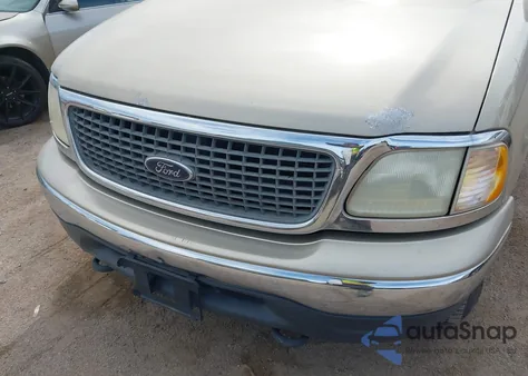 2000 Ford Expedition Xlt z USA, uszkodzony, nr VIN 1FMRU1661YLC32531